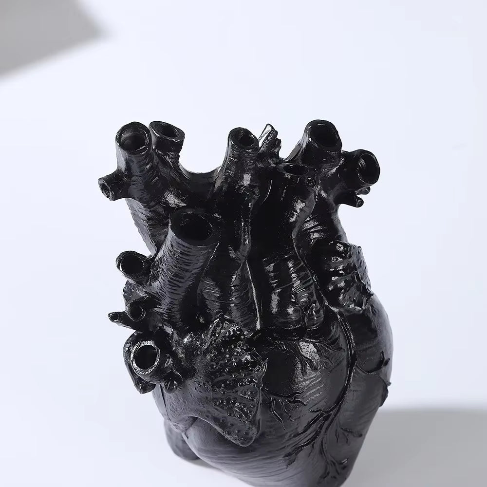 Modern Heart-Shaped Resin Vase | Black & White Minimalist Home Décor