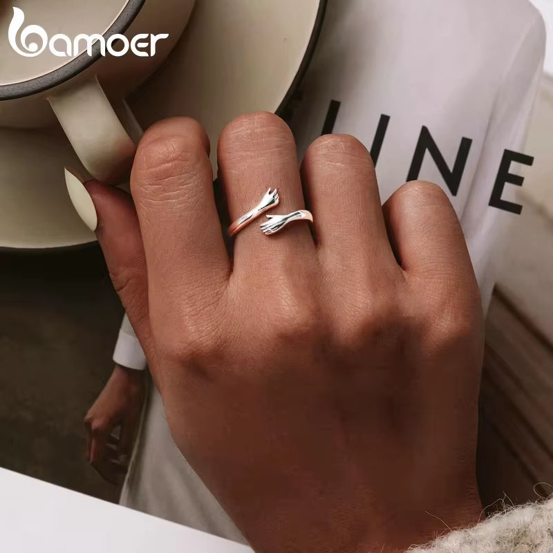 925 Sterling Silver Hug Ring | Adjustable Symbol of Warmth & Love – Elegant Gift for Women